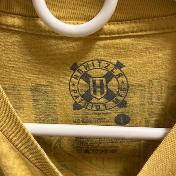 Howitzer “don’t tread on me” tee. - Picture 3 of 4